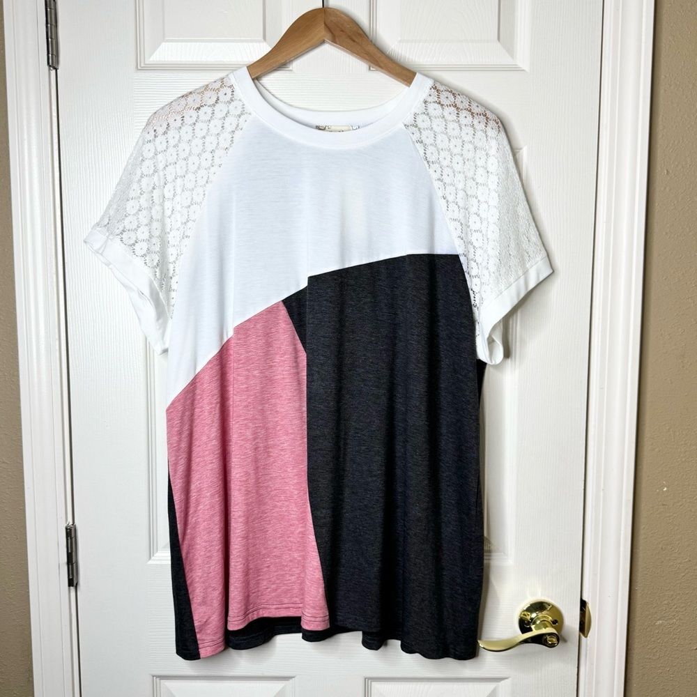 Southern Stitch Lace Raglan Short Sleeve Colorblock T-Shirt Size 3XL